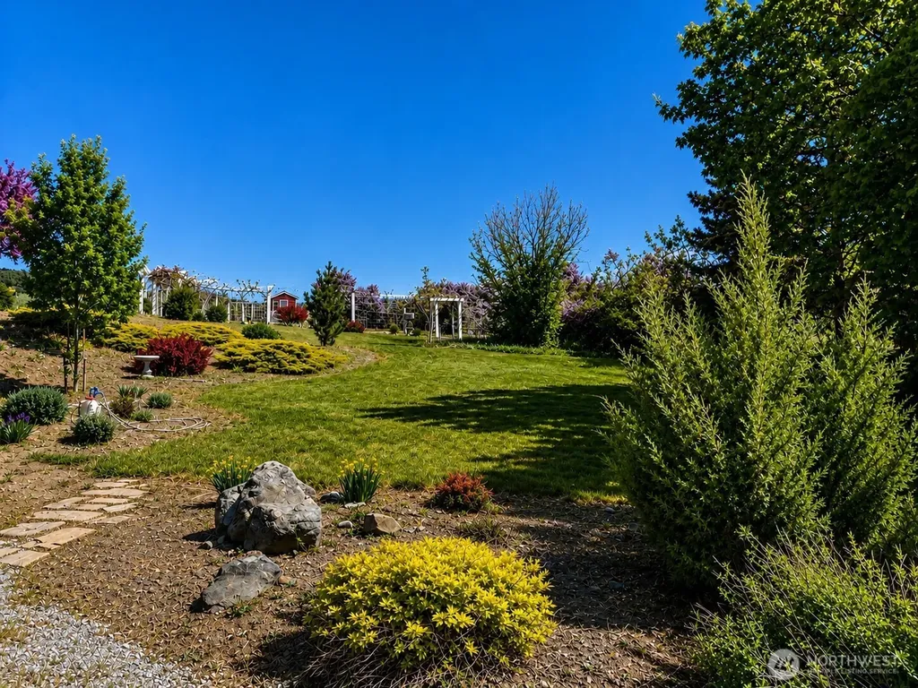 492 Pine Creek Road Tonasket WA 98855
