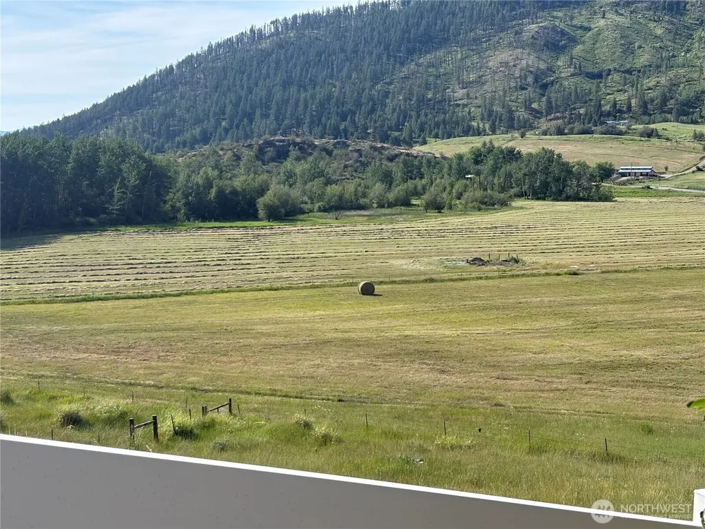 492 Pine Creek Road Tonasket WA 98855
