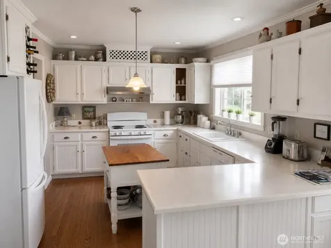 492 Pine Creek Road Tonasket WA 98855