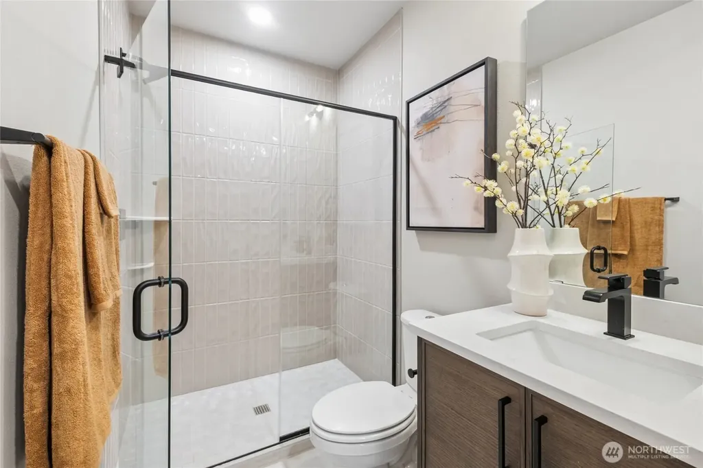 8611 Summit Avenue SE Snoqualmie WA 98065