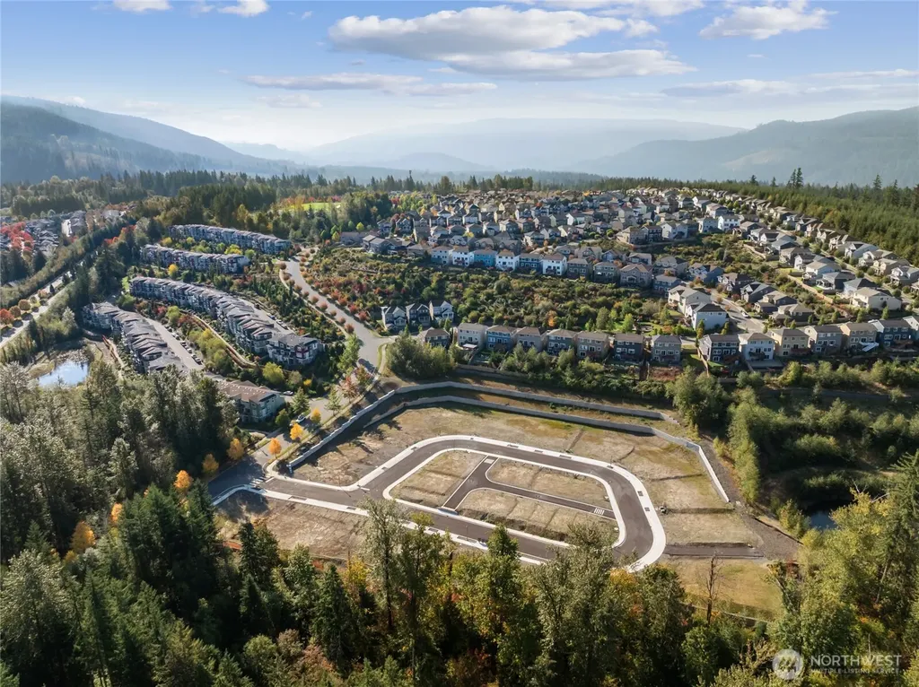 8611 Summit Avenue SE Snoqualmie WA 98065