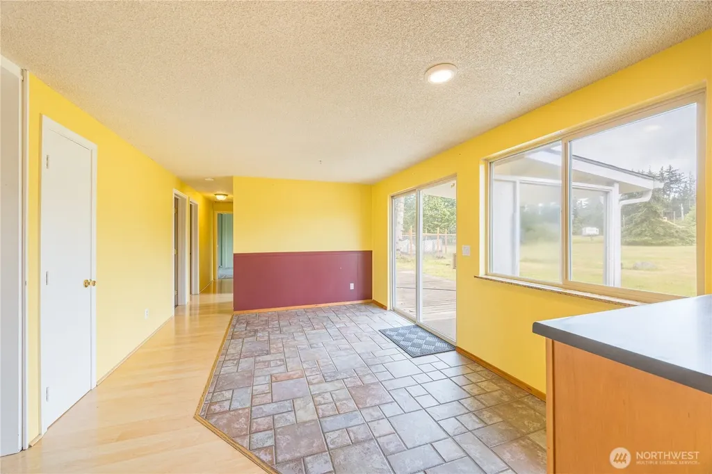 1012 River Road Sequim WA 98382