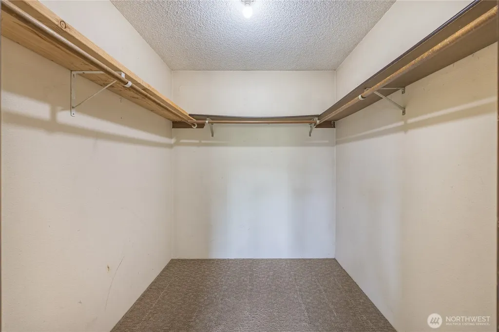 1012 River Road Sequim WA 98382