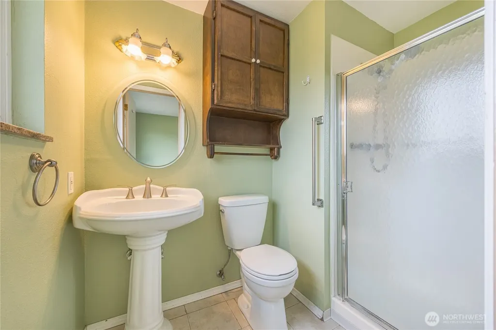 1012 River Road Sequim WA 98382