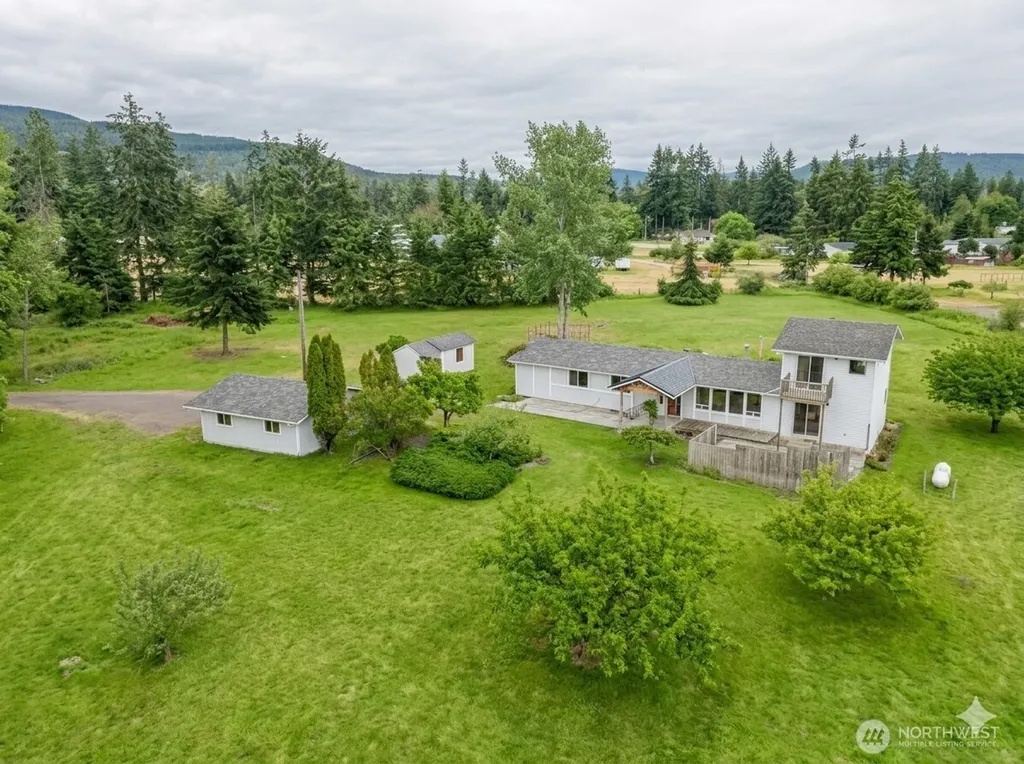 1012 River Road Sequim WA 98382