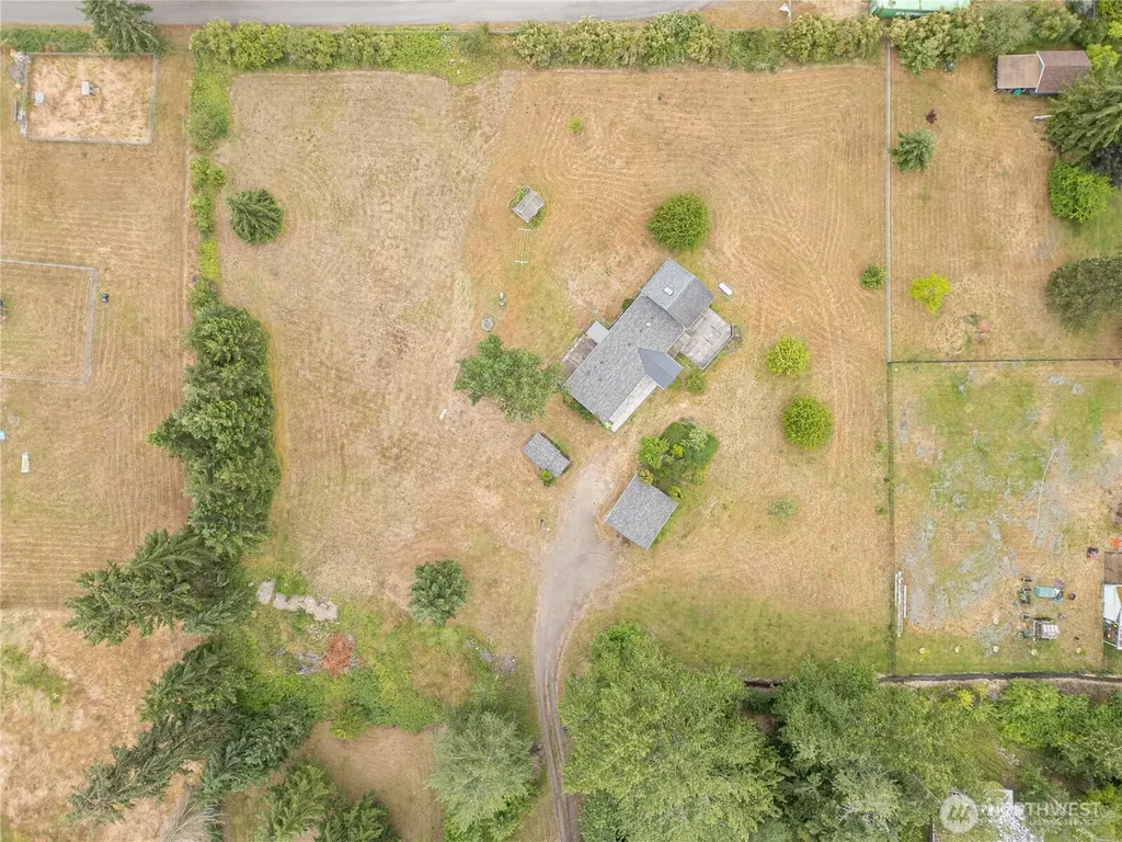 1012 River Road Sequim WA 98382