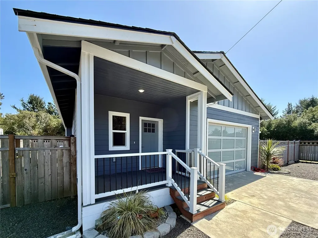 200 Ocean Shores Blvd Boulevard NW Ocean Shores WA 98569