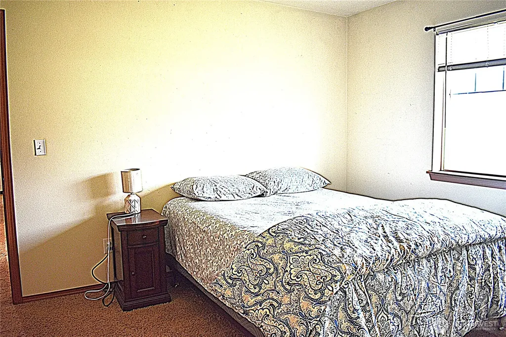 20236 White Rock Loop SW Centralia WA 98531
