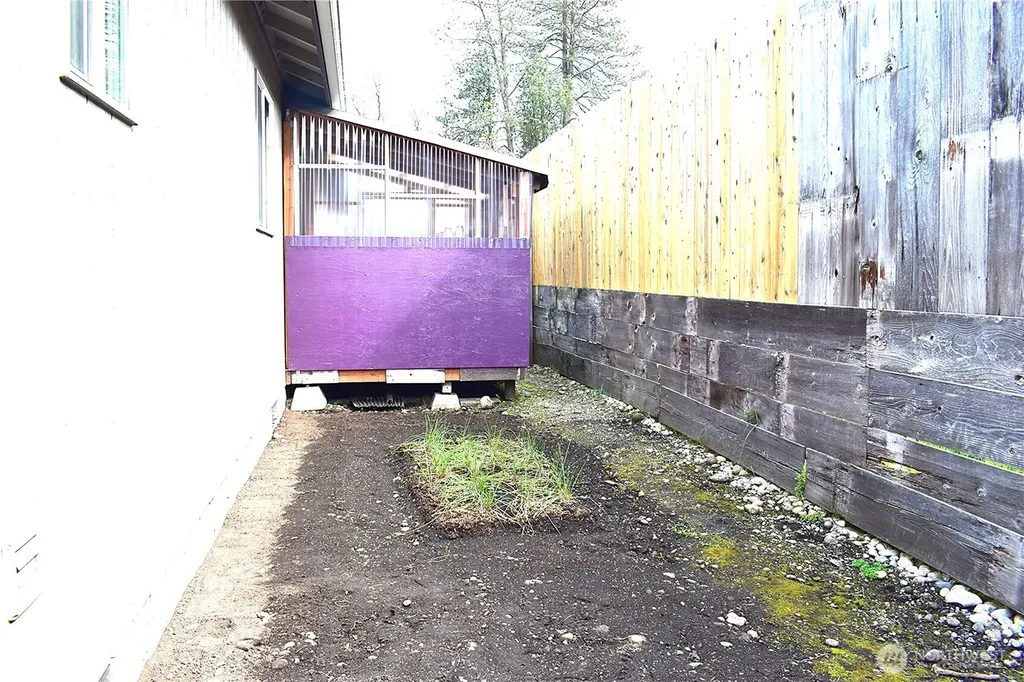 20236 White Rock Loop SW Centralia WA 98531