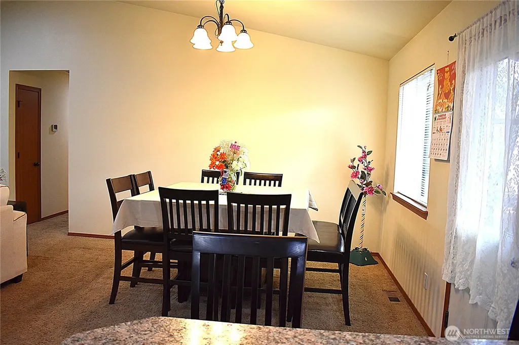 20236 White Rock Loop SW Centralia WA 98531