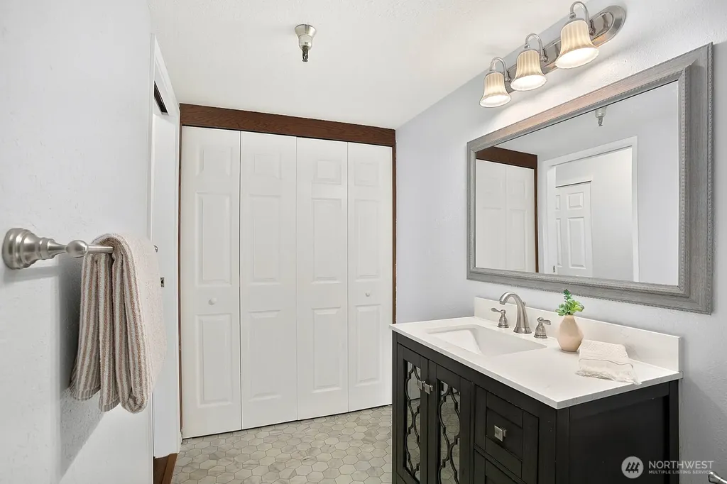 1100 NE Harrington Avenue NE Renton WA 98056