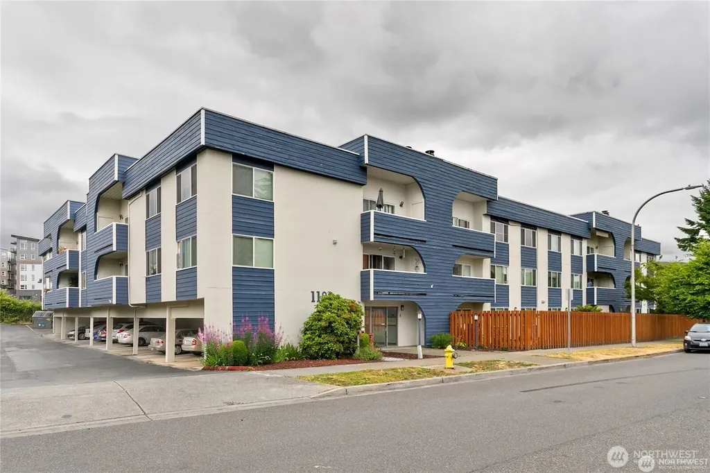 1100 NE Harrington Avenue NE Renton WA 98056
