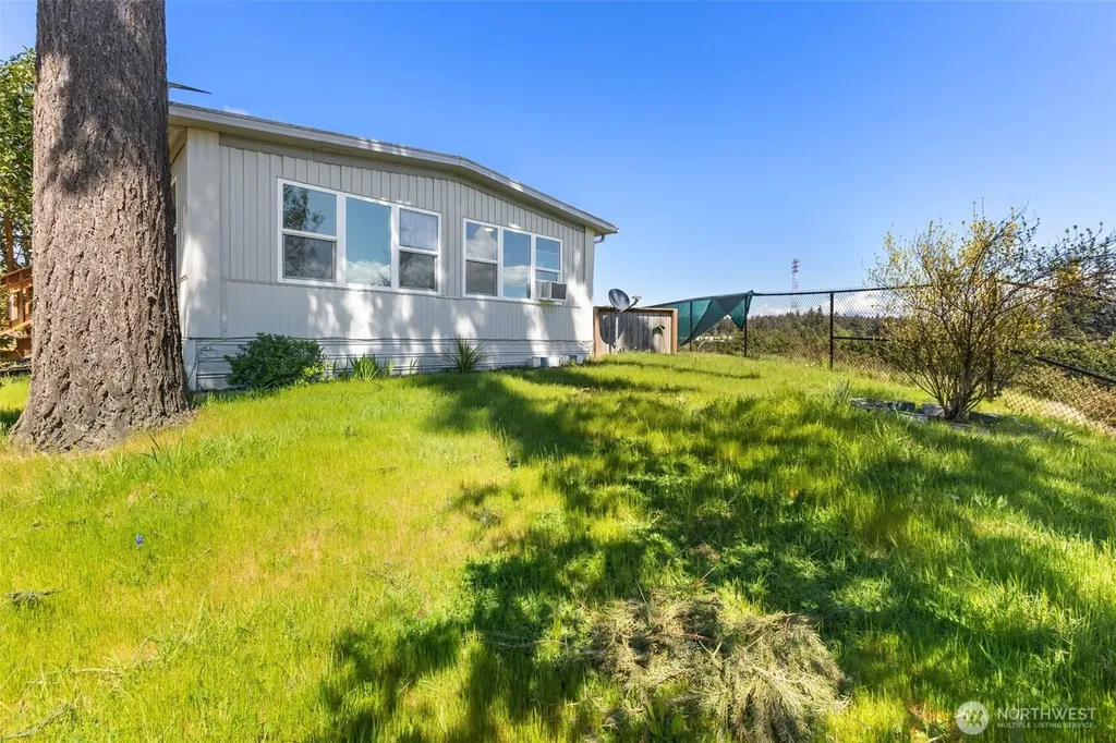 2419 Jahn Avenue NW Gig Harbor WA 98335