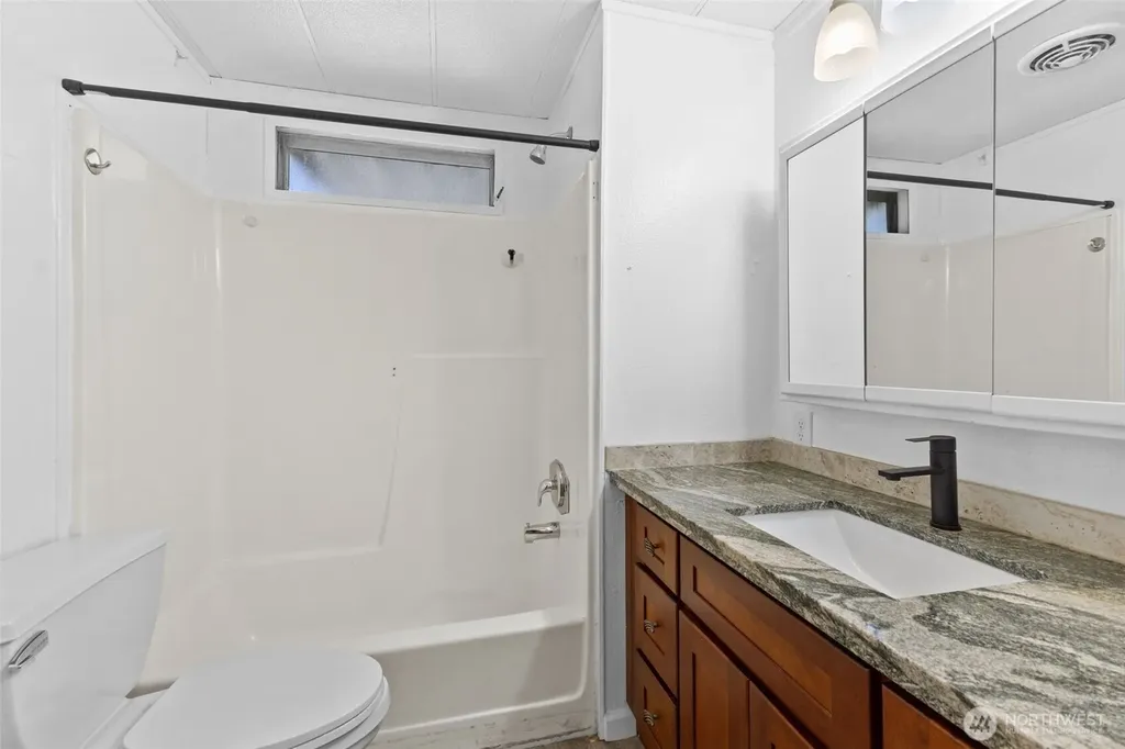 2419 Jahn Avenue NW Gig Harbor WA 98335