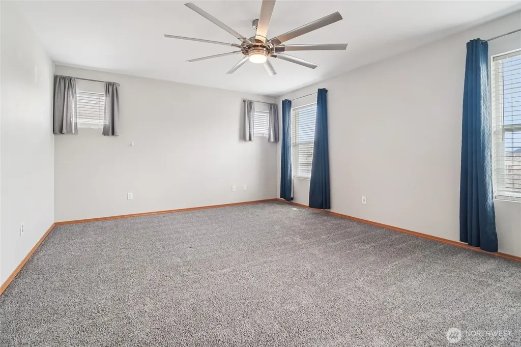 5449 Emerald Court Mount Vernon WA 98273
