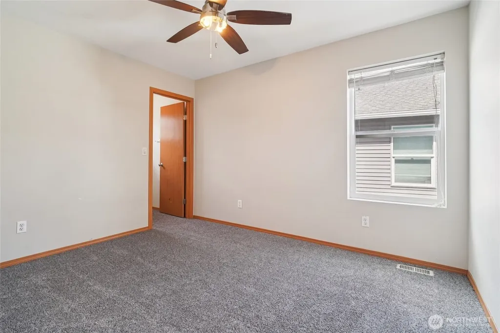 5449 Emerald Court Mount Vernon WA 98273