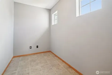 5449 Emerald Court Mount Vernon WA 98273