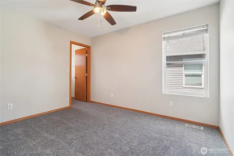 5449 Emerald Court Mount Vernon WA 98273