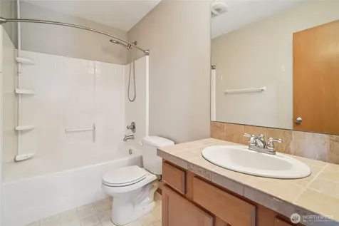 5449 Emerald Court Mount Vernon WA 98273