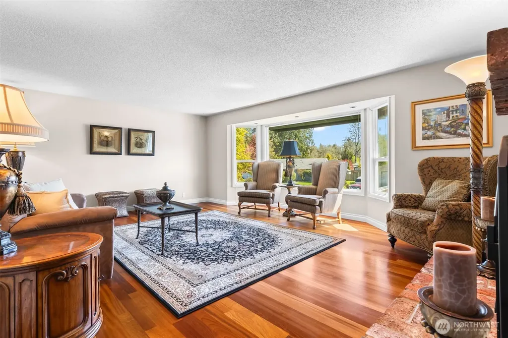 7901 Sapphire Drive SW Lakewood WA 98498