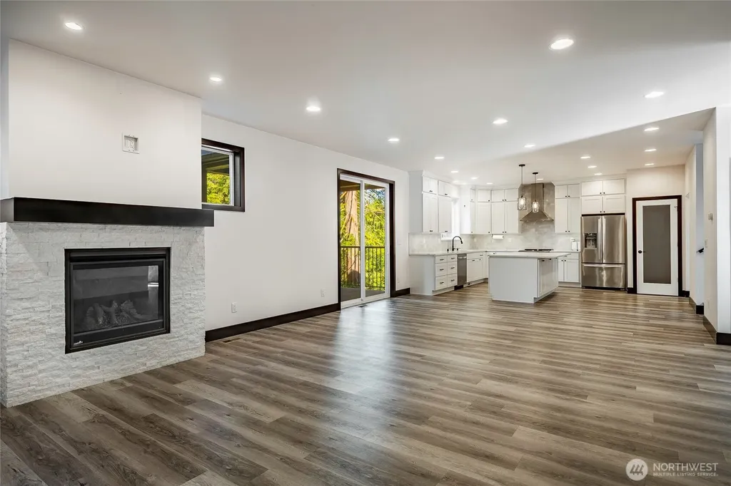 75 Louise View Drive Bellingham WA 98229