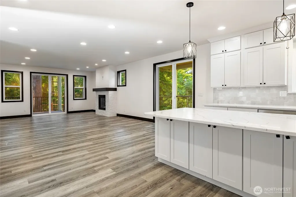 75 Louise View Drive Bellingham WA 98229