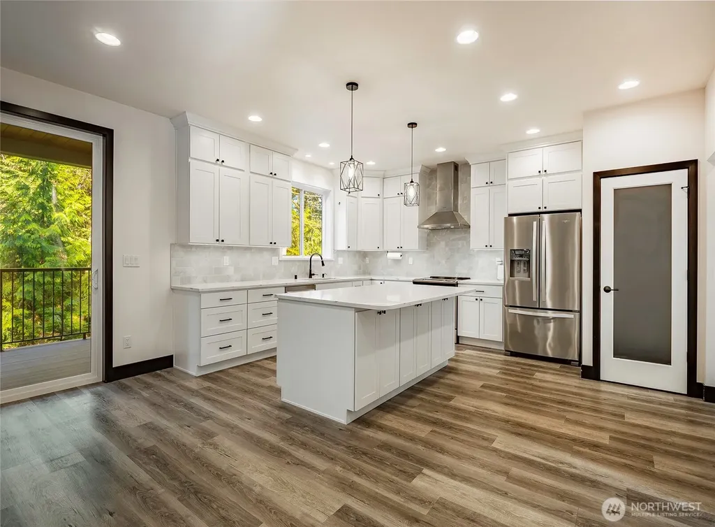 75 Louise View Drive Bellingham WA 98229