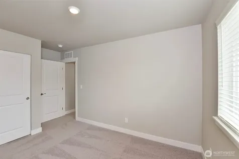 15124 87th Place E Puyallup WA 98375