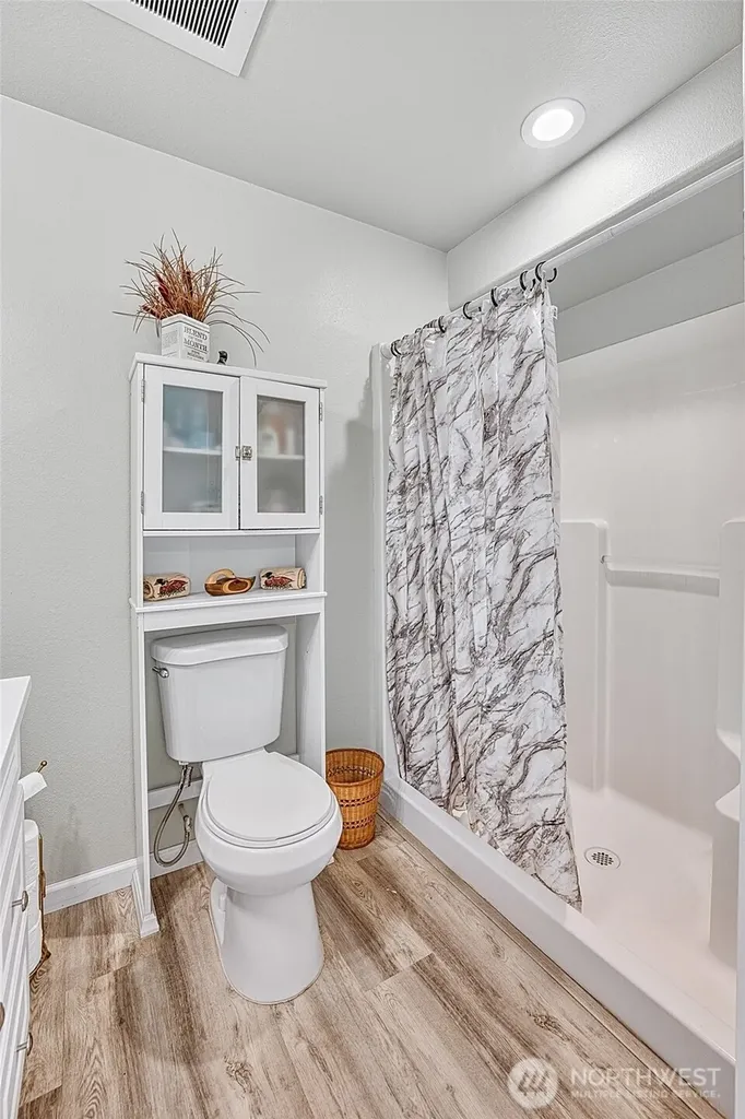 376 Sand Dune Avenue SW Ocean Shores WA 98569
