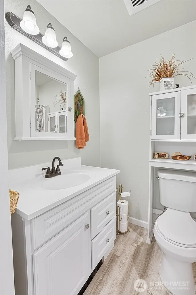376 Sand Dune Avenue SW Ocean Shores WA 98569
