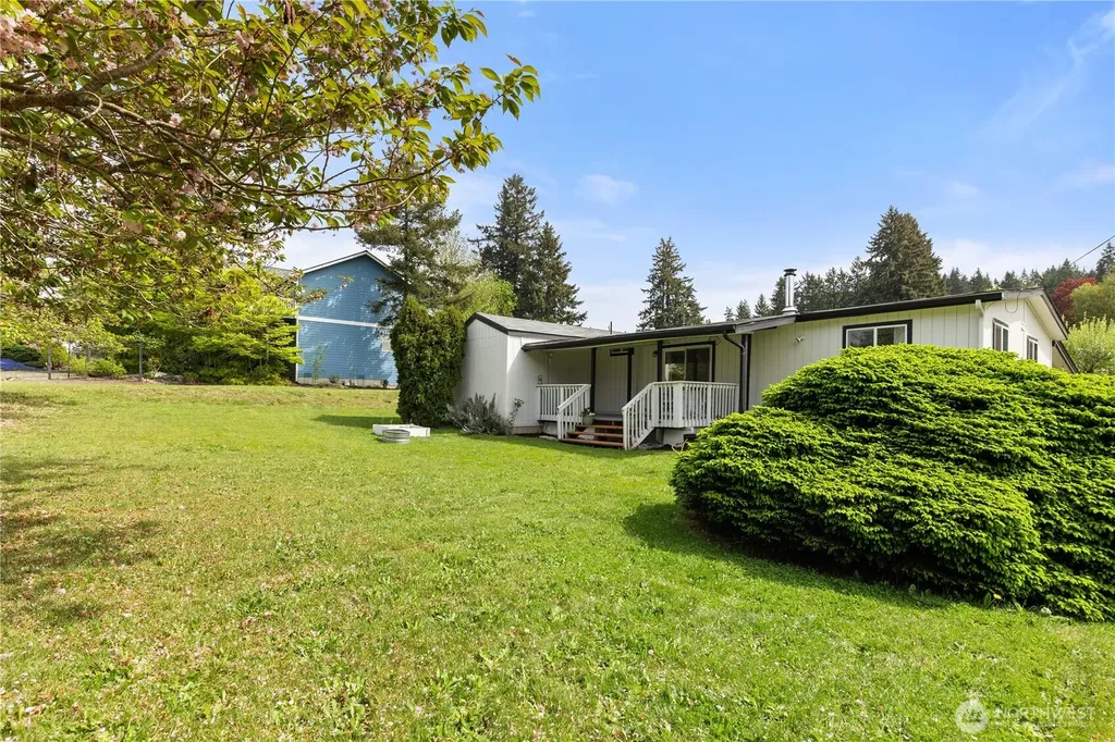 5000 Hansberry Street NW Bremerton WA 98311