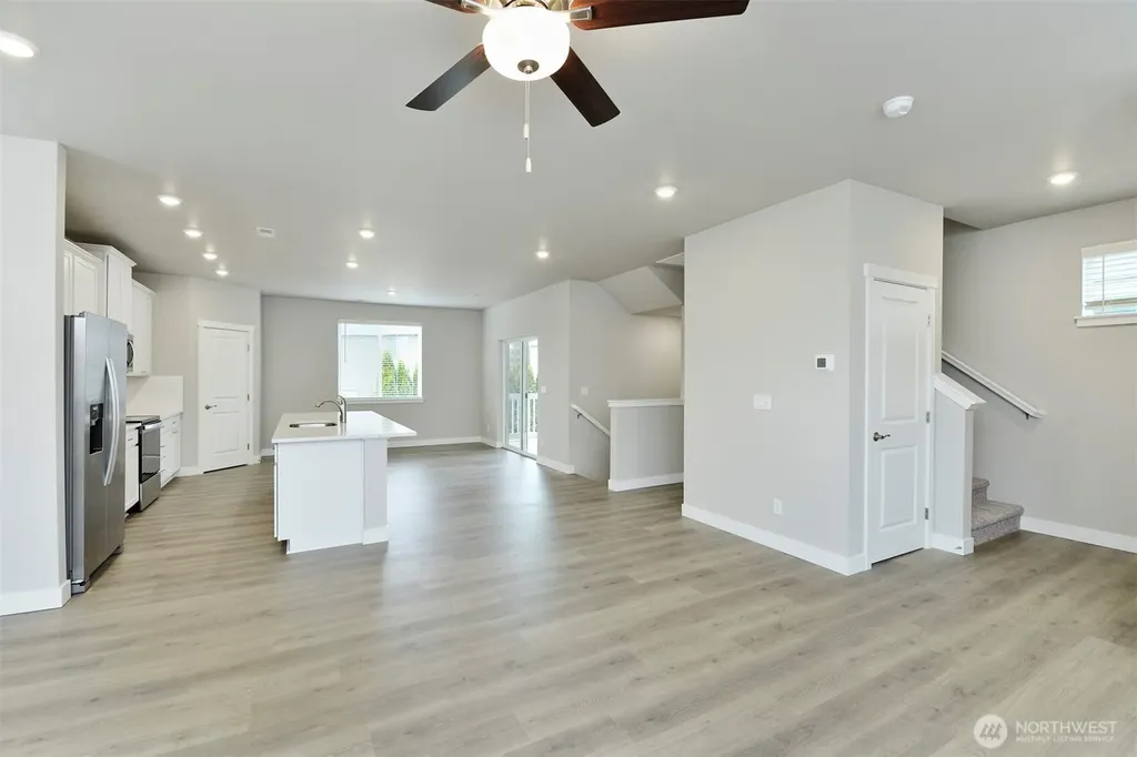 15136 87th Place E Puyallup WA 98375