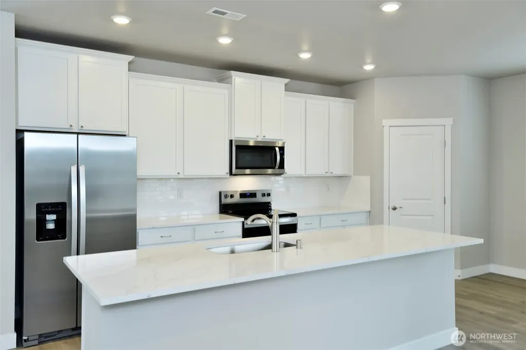 15136 87th Place E Puyallup WA 98375