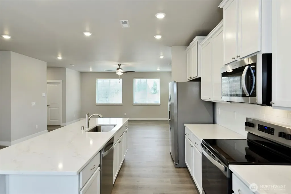 15136 87th Place E Puyallup WA 98375