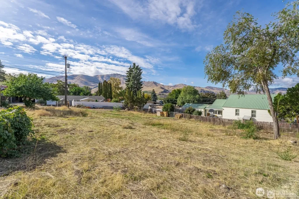 0 Nixon Avenue Chelan WA 98816