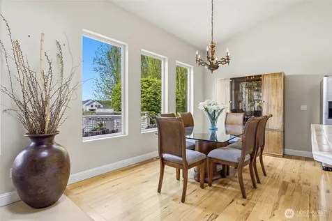 3413 Eastlake Drive West Richland WA 99353