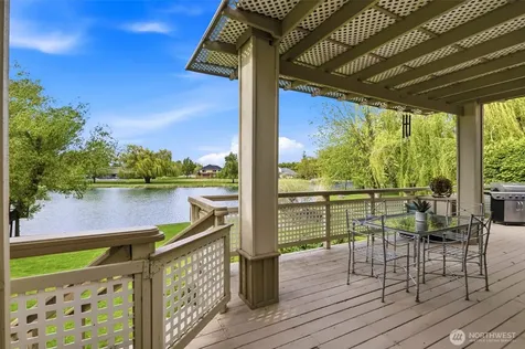 3413 Eastlake Drive West Richland WA 99353
