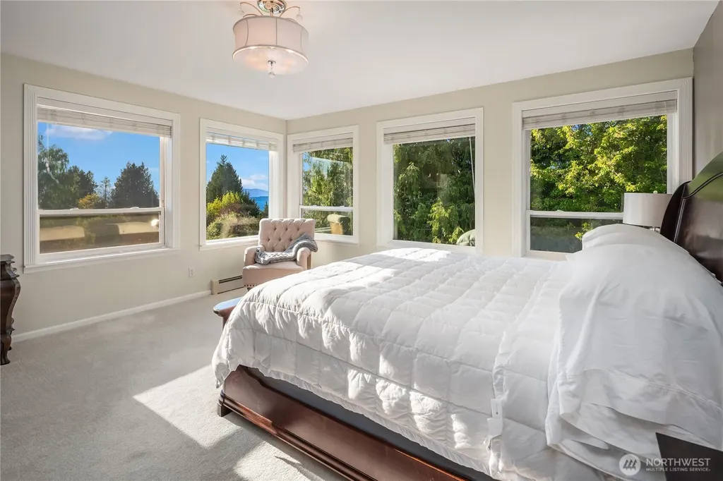 4014 SW 98th Street Seattle WA 98136