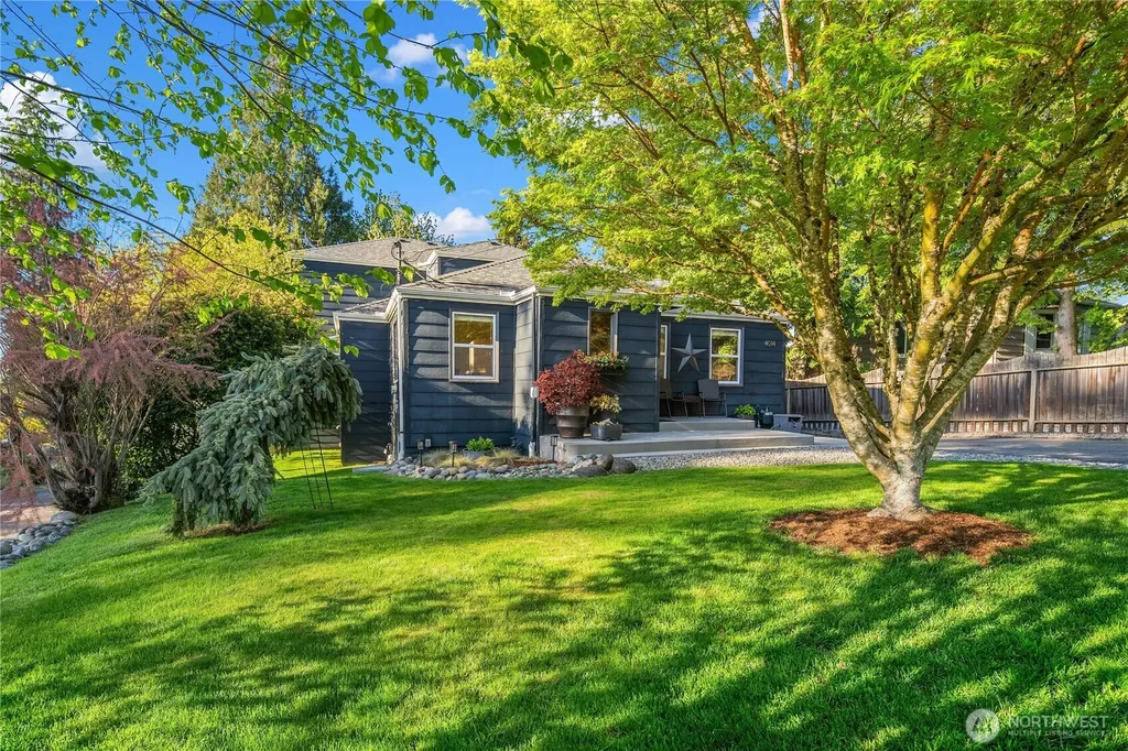 4014 SW 98th Street Seattle WA 98136