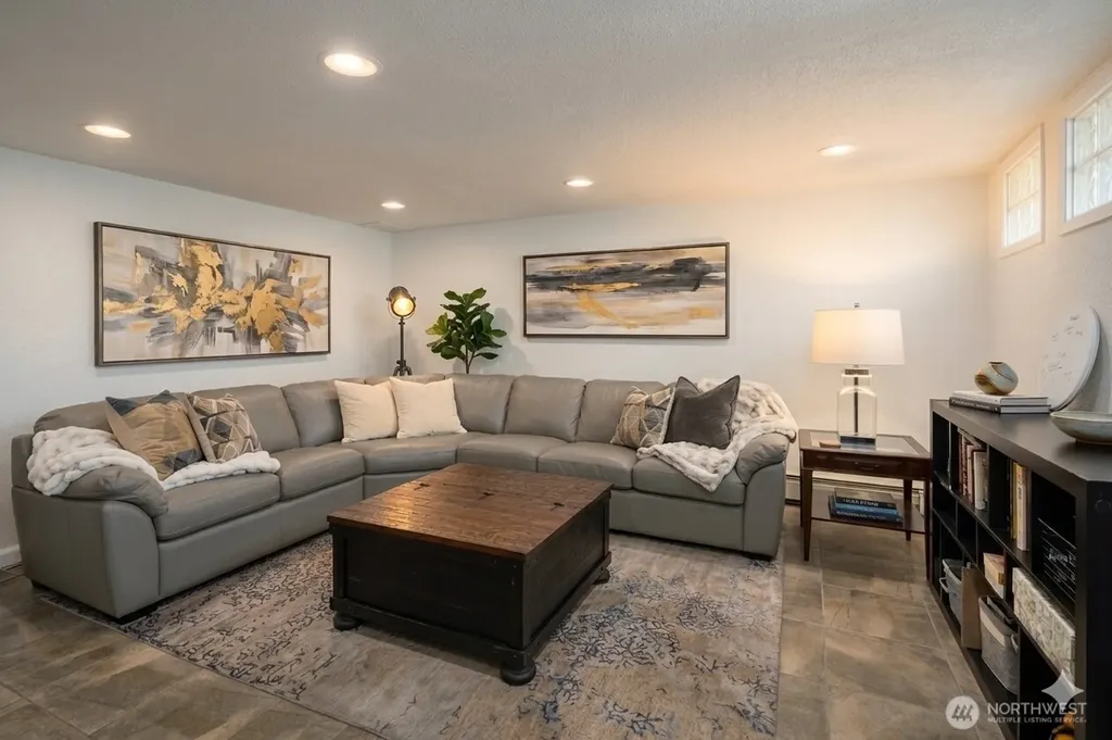 4014 SW 98th Street Seattle WA 98136