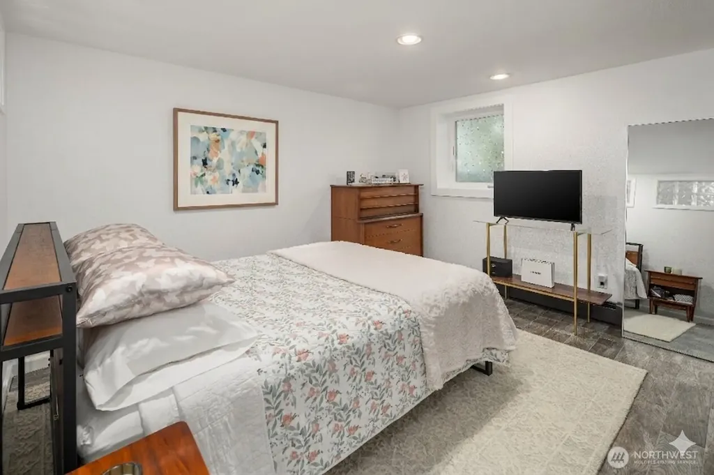 4014 SW 98th Street Seattle WA 98136
