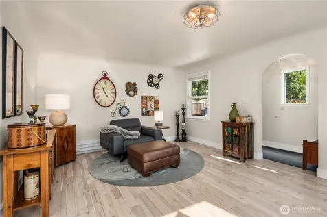 4014 SW 98th Street Seattle WA 98136