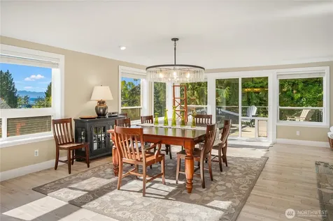 4014 SW 98th Street Seattle WA 98136