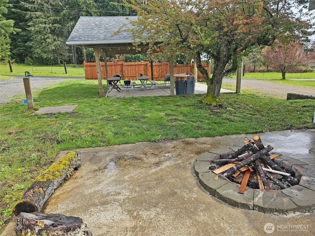 113 Leroy Road Randle WA 98377