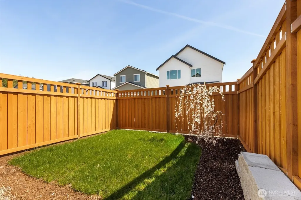 14523 204th Avenue E Bonney Lake WA 98391