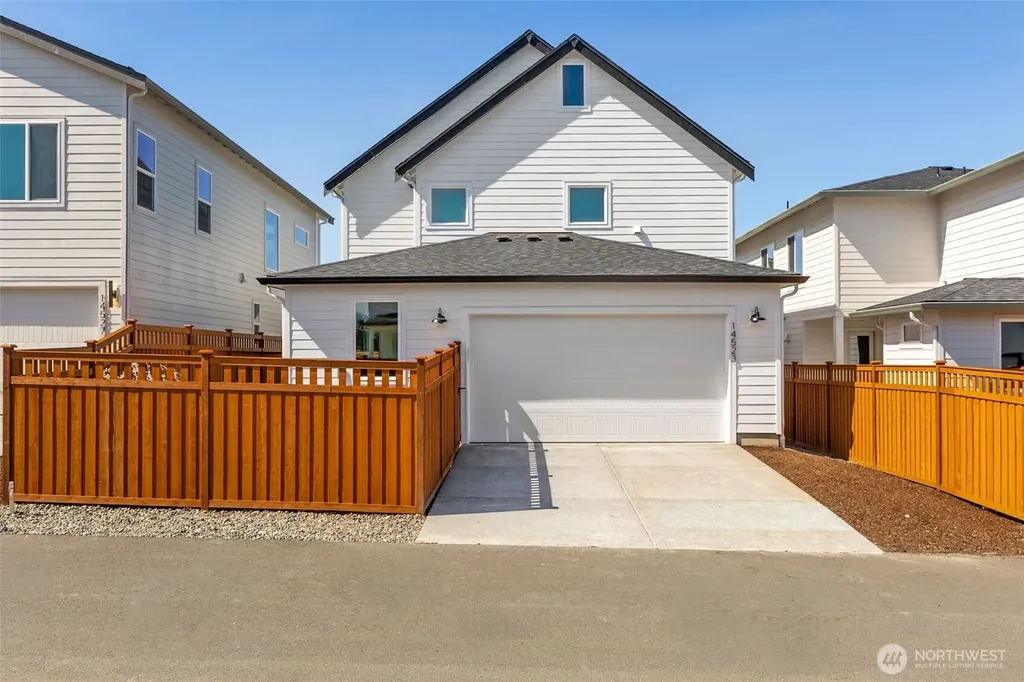 14523 204th Avenue E Bonney Lake WA 98391