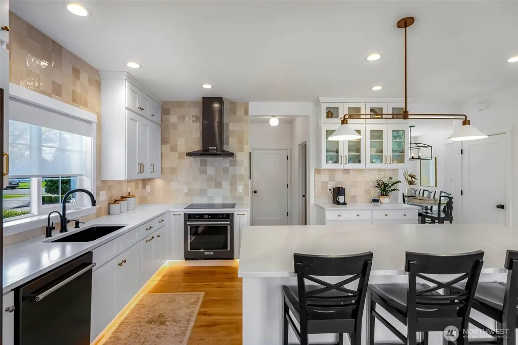 548 Sunrise Drive Lynden WA 98264