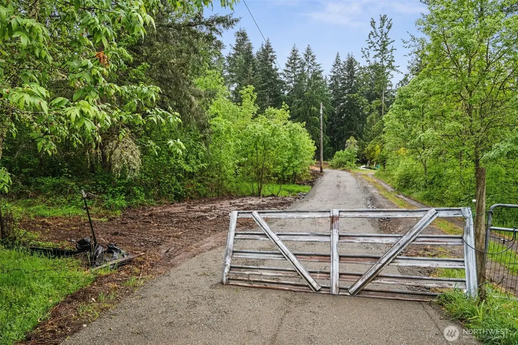 922 322nd Street Ct S Roy WA 98580