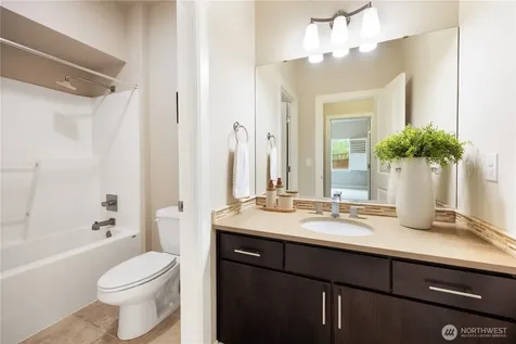 801 3rd Place NE Issaquah WA 98029