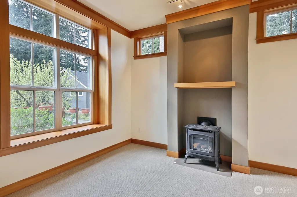 1021 Highview Street Langley WA 98260